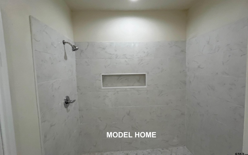 229 S Quille, Mt Pleasant, TX 75455, 4 Bedrooms Bedrooms, ,2 BathroomsBathrooms,Residential,For Sale,229 S Quille,0,25015123