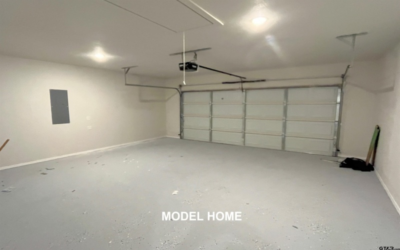 229 S Quille, Mt Pleasant, TX 75455, 4 Bedrooms Bedrooms, ,2 BathroomsBathrooms,Residential,For Sale,229 S Quille,0,25015123