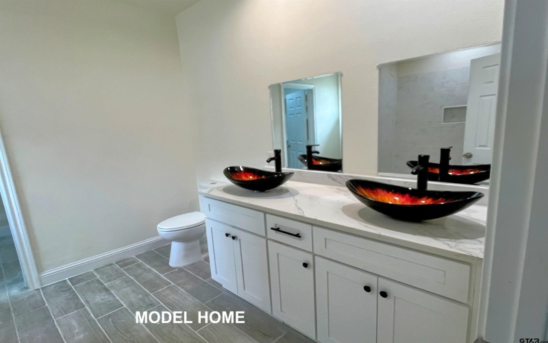 229 S Quille, Mt Pleasant, TX 75455, 4 Bedrooms Bedrooms, ,2 BathroomsBathrooms,Residential,For Sale,229 S Quille,0,25015123