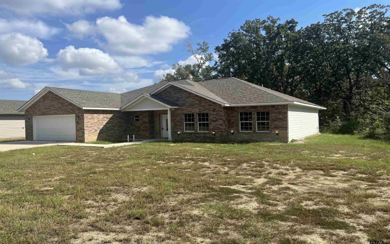 229 S Quille, Mt Pleasant, TX 75455, 4 Bedrooms Bedrooms, ,2 BathroomsBathrooms,Residential,For Sale,229 S Quille,0,25015123
