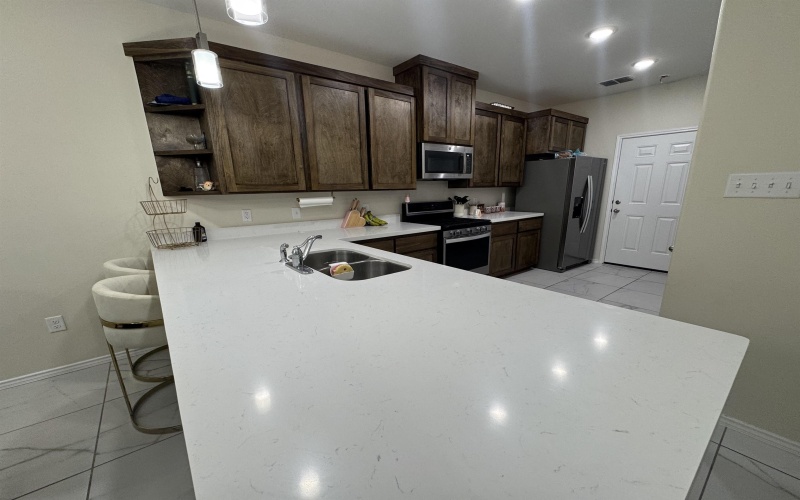 5821 Colegio Ln., Laredo, TX 78046, 3 Habitaciones Habitaciones , ,2 BañosBaños,Residential,En Venta,5821 Colegio Ln.,0,20254484