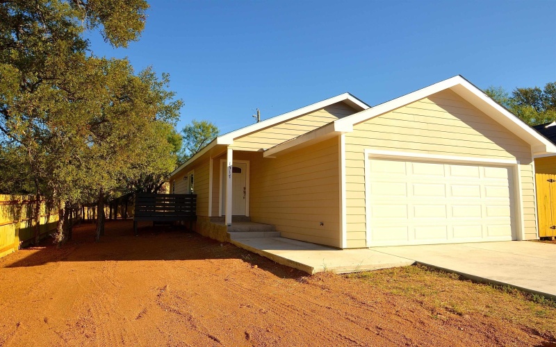 1517 Navajo Trail, Kingsland, TX 78639, 3 Habitaciones Habitaciones , ,2 BañosBaños,Residential,En Venta,1517 Navajo Trail,0,175342