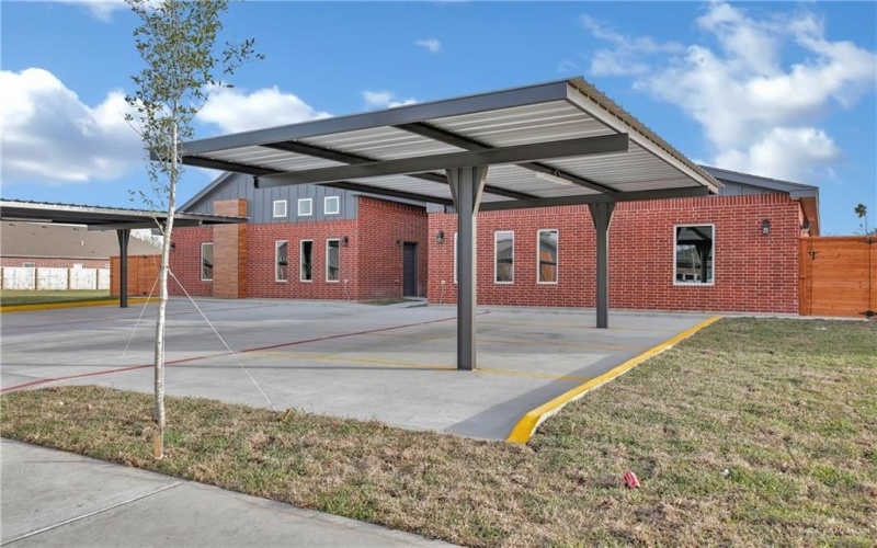 703 Pedro Street, Mission, TX 78572, ,Residential Multi Family,En Venta,703 Pedro Street,452921