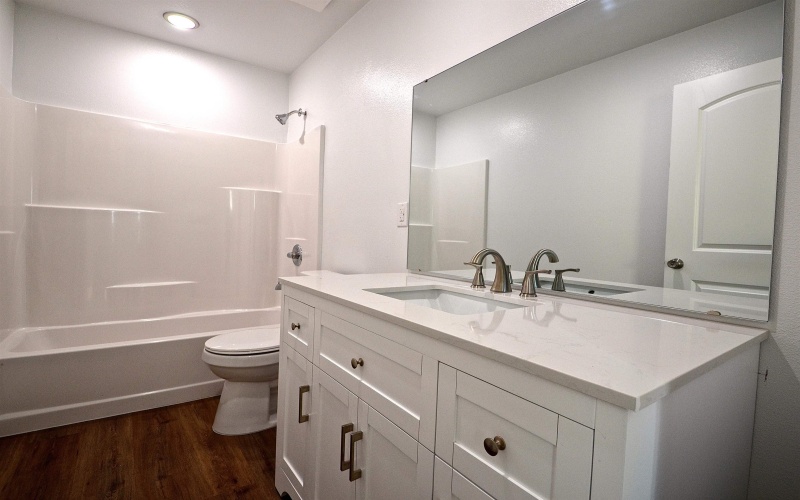 1515 Navajo Trail, Kingsland, TX 78639, 3 Habitaciones Habitaciones , ,2 BañosBaños,Residential,En Venta,1515 Navajo Trail,0,175343