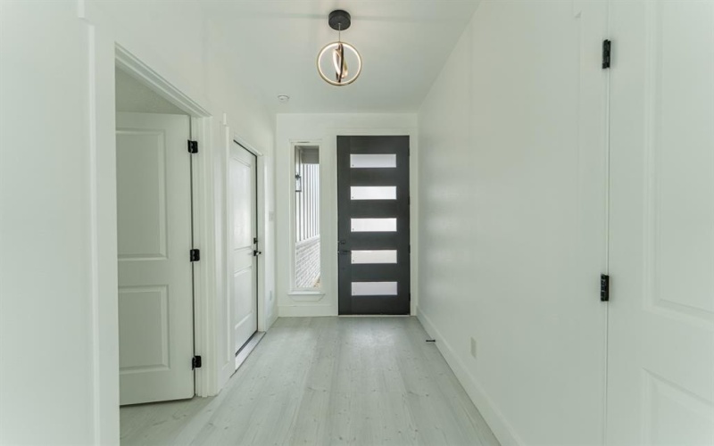 206 Ross Street W, Sulphur Springs, TX 75482, 3 Bedrooms Bedrooms, ,2 BathroomsBathrooms,Residential,For Sale,206 Ross Street W,0,21082124