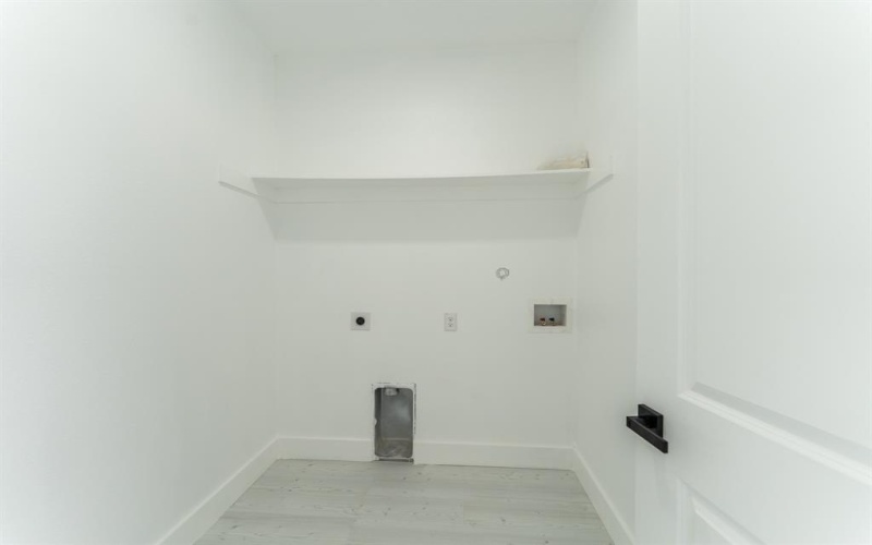 206 Ross Street W, Sulphur Springs, TX 75482, 3 Bedrooms Bedrooms, ,2 BathroomsBathrooms,Residential,For Sale,206 Ross Street W,0,21082124