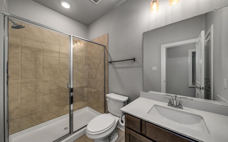 3304 Lenten Rose Lane, McKinney, TX 75071, 4 Bedrooms Bedrooms, ,3 BathroomsBathrooms,Residential,For Sale,3304 Lenten Rose Lane,0,21076960