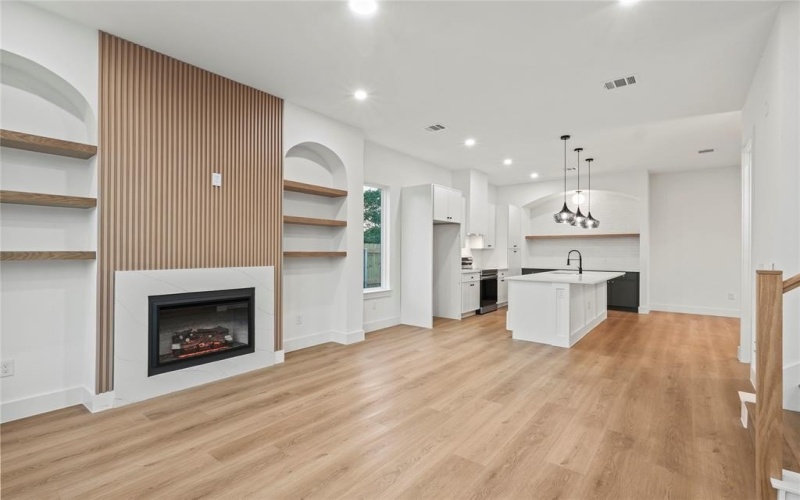 4831 Brashear Street, Dallas, TX 75210, 3 Habitaciones Habitaciones , ,2 BañosBaños,Residential,En Venta,4831 Brashear Street,0,21079501