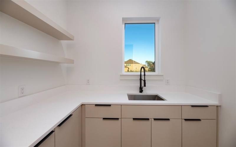 1706 Canal Street, Heath, TX 75126, 5 Bedrooms Bedrooms, ,5 BathroomsBathrooms,Residential,For Sale,1706 Canal Street,0,21079643