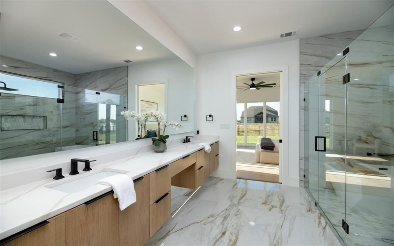 1706 Canal Street, Heath, TX 75126, 5 Bedrooms Bedrooms, ,5 BathroomsBathrooms,Residential,For Sale,1706 Canal Street,0,21079643