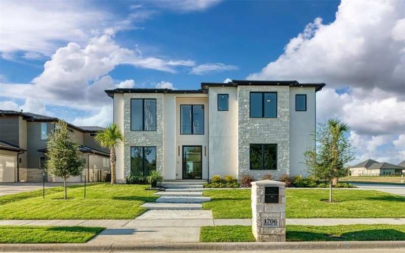 1706 Canal Street, Heath, TX 75126, 5 Bedrooms Bedrooms, ,5 BathroomsBathrooms,Residential,For Sale,1706 Canal Street,0,21079643