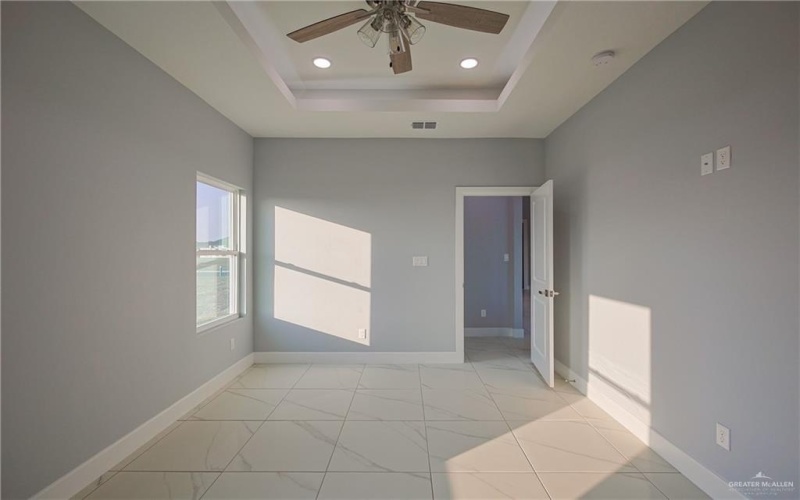 3000 E Tamarindo Avenue, Hidalgo, TX 78557, 3 Bedrooms Bedrooms, ,2 BathroomsBathrooms,Residential,For Sale,3000 E Tamarindo Avenue,453079