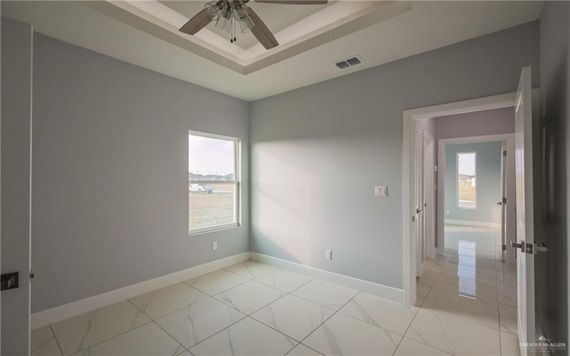 3000 E Tamarindo Avenue, Hidalgo, TX 78557, 3 Bedrooms Bedrooms, ,2 BathroomsBathrooms,Residential,For Sale,3000 E Tamarindo Avenue,453079