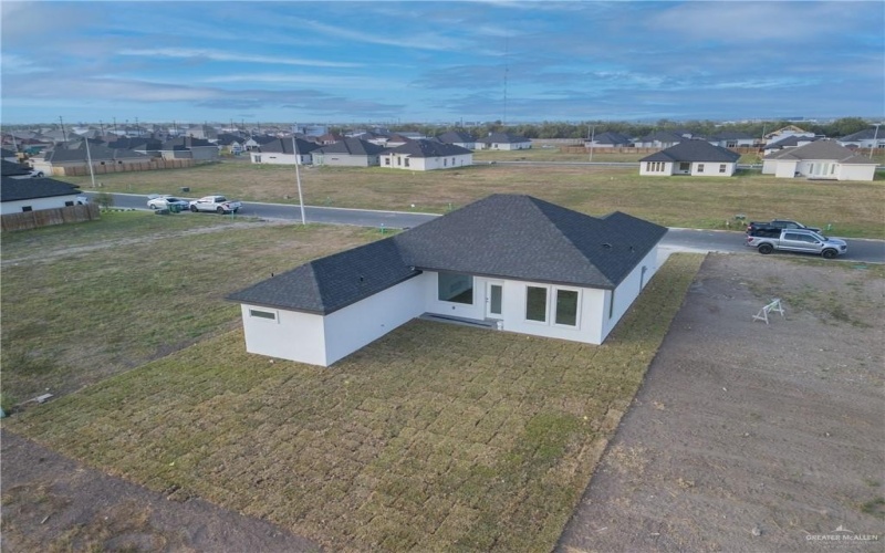 3000 E Tamarindo Avenue, Hidalgo, TX 78557, 3 Bedrooms Bedrooms, ,2 BathroomsBathrooms,Residential,For Sale,3000 E Tamarindo Avenue,453079