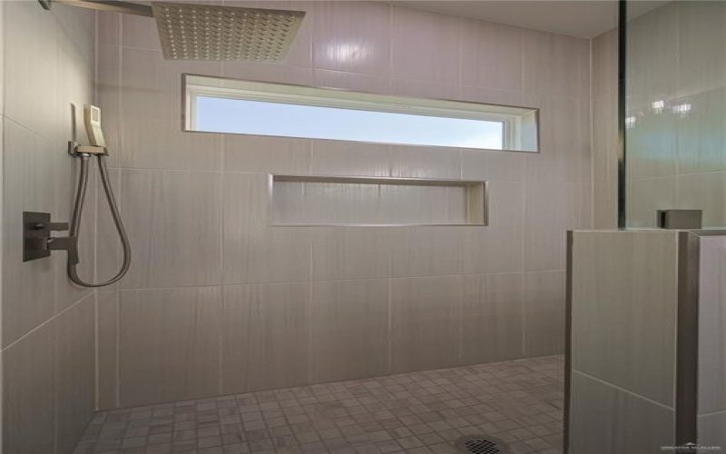 3000 E Tamarindo Avenue, Hidalgo, TX 78557, 3 Bedrooms Bedrooms, ,2 BathroomsBathrooms,Residential,For Sale,3000 E Tamarindo Avenue,453079