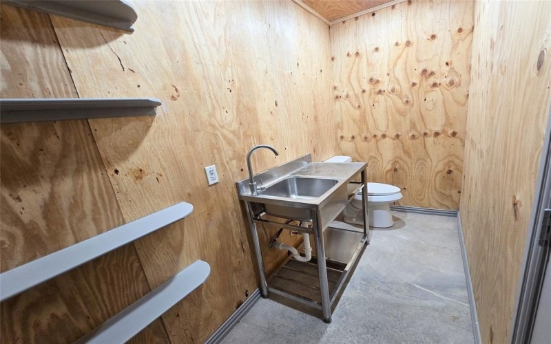 910 Upper Denton Road #906, Weatherford, TX 76085, ,Otro,En Venta,910 Upper Denton Road,0,21080578