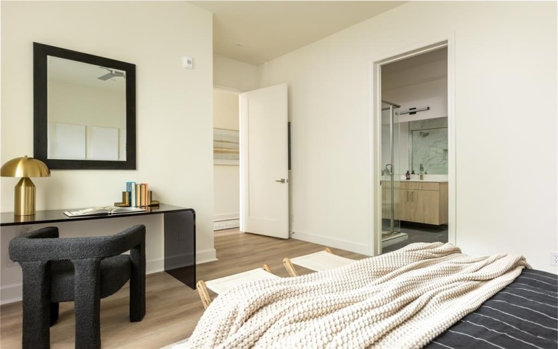 1901 S Harwood Street #308, Dallas, TX 75215, 2 Bedrooms Bedrooms, ,2 BathroomsBathrooms,Residential,For Sale,1901 S Harwood Street,0,21081590