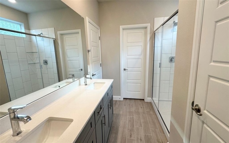 10800 BLACK ONYX Drive, Fort Worth, TX 76036, 5 Bedrooms Bedrooms, ,5 BathroomsBathrooms,Residential,For Sale,10800 BLACK ONYX Drive,0,21081902