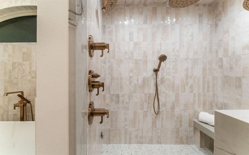 5319 Meadow Crest Drive, Dallas, TX 75229, 5 Bedrooms Bedrooms, ,6 BathroomsBathrooms,Residential,For Sale,5319 Meadow Crest Drive,0,21082931