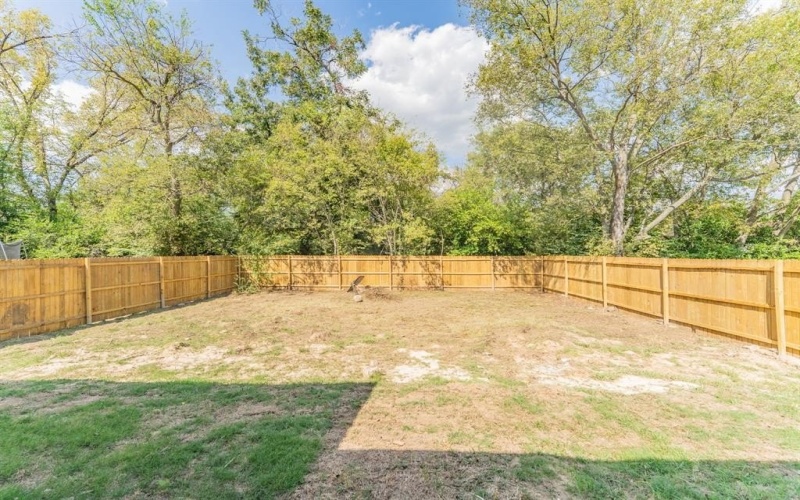 212 Beckham Street W, Sulphur Springs, TX 75482, 3 Bedrooms Bedrooms, ,2 BathroomsBathrooms,Residential,For Sale,212 Beckham Street W,0,21083302