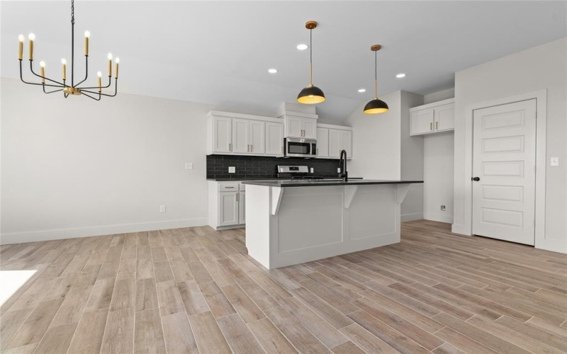 16525 Crossing Circle, Lindale, TX 75771, 4 Habitaciones Habitaciones , ,2 BañosBaños,Residential,En Venta,16525 Crossing Circle,0,21083371