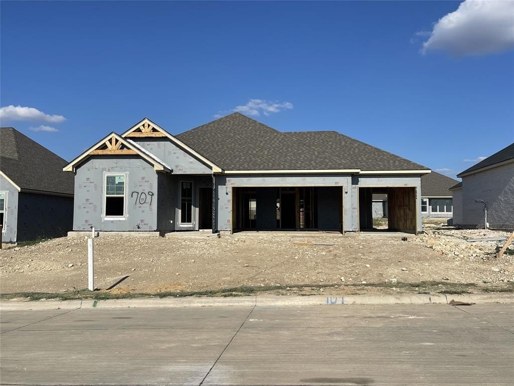 709 Bass Lake Lane, Cleburne, TX 76033, 3 Bedrooms Bedrooms, ,2 BathroomsBathrooms,Residential,For Sale,709 Bass Lake Lane,0,21083407