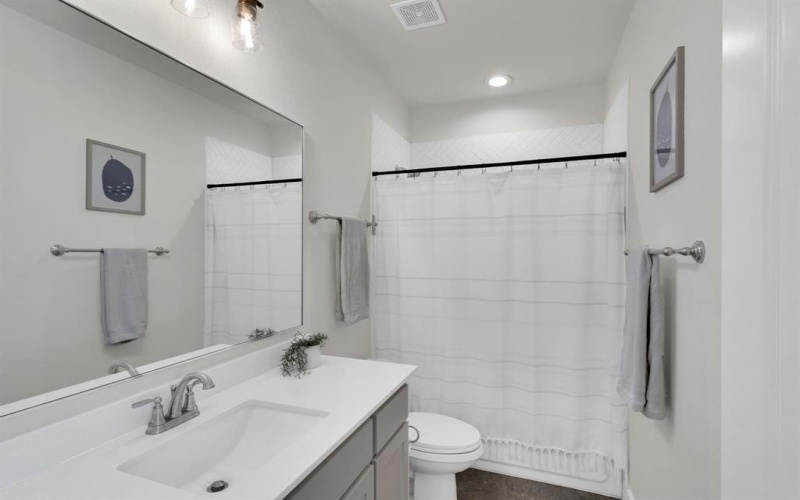 140 Olson Road, Waxahachie, TX 75167, 4 Bedrooms Bedrooms, ,2 BathroomsBathrooms,Residential,For Sale,140 Olson Road,0,21083448