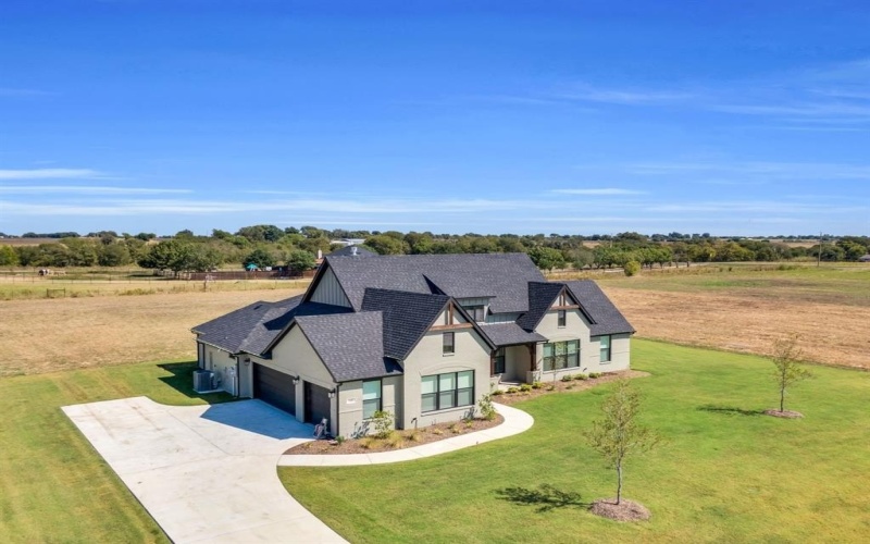 140 Olson Road, Waxahachie, TX 75167, 4 Bedrooms Bedrooms, ,2 BathroomsBathrooms,Residential,For Sale,140 Olson Road,0,21083448