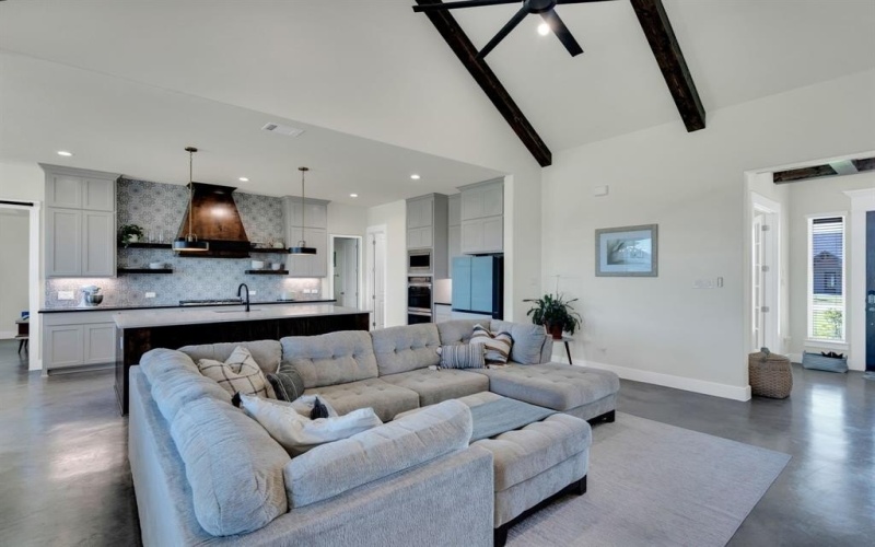 140 Olson Road, Waxahachie, TX 75167, 4 Bedrooms Bedrooms, ,2 BathroomsBathrooms,Residential,For Sale,140 Olson Road,0,21083448