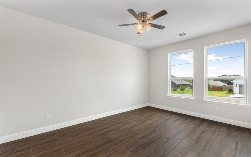 2200 Pedernales Court, Granbury, TX 76048, 3 Bedrooms Bedrooms, ,2 BathroomsBathrooms,Residential,For Sale,2200 Pedernales Court,0,21083476