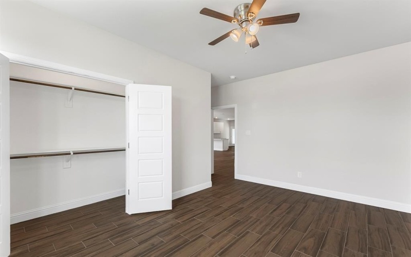 2200 Pedernales Court, Granbury, TX 76048, 3 Bedrooms Bedrooms, ,2 BathroomsBathrooms,Residential,For Sale,2200 Pedernales Court,0,21083476