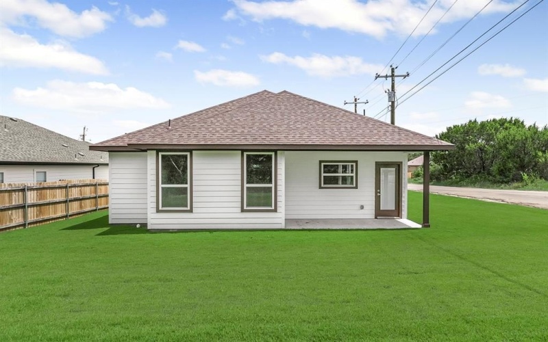 2200 Pedernales Court, Granbury, TX 76048, 3 Bedrooms Bedrooms, ,2 BathroomsBathrooms,Residential,For Sale,2200 Pedernales Court,0,21083476