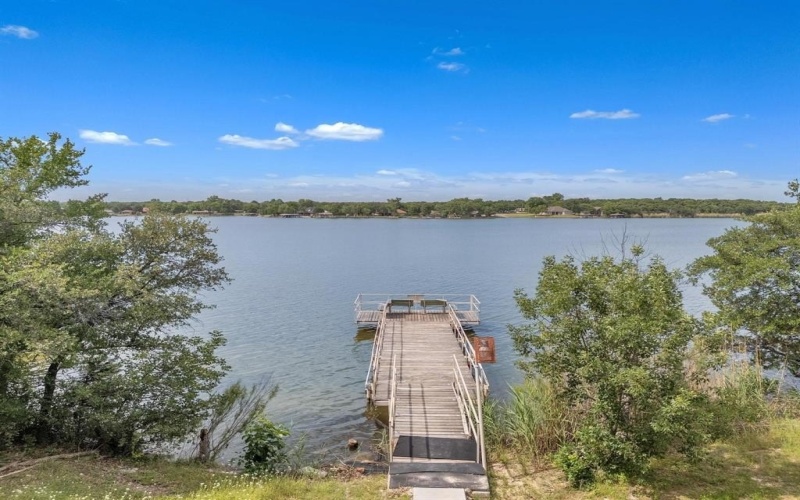 2200 Pedernales Court, Granbury, TX 76048, 3 Bedrooms Bedrooms, ,2 BathroomsBathrooms,Residential,For Sale,2200 Pedernales Court,0,21083476