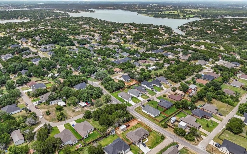2200 Pedernales Court, Granbury, TX 76048, 3 Bedrooms Bedrooms, ,2 BathroomsBathrooms,Residential,For Sale,2200 Pedernales Court,0,21083476
