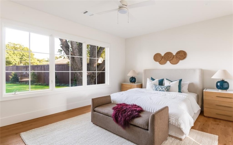 860 Edgefield Road, Fort Worth, TX 76107, 5 Bedrooms Bedrooms, ,5 BathroomsBathrooms,Residential,For Sale,860 Edgefield Road,0,21074640