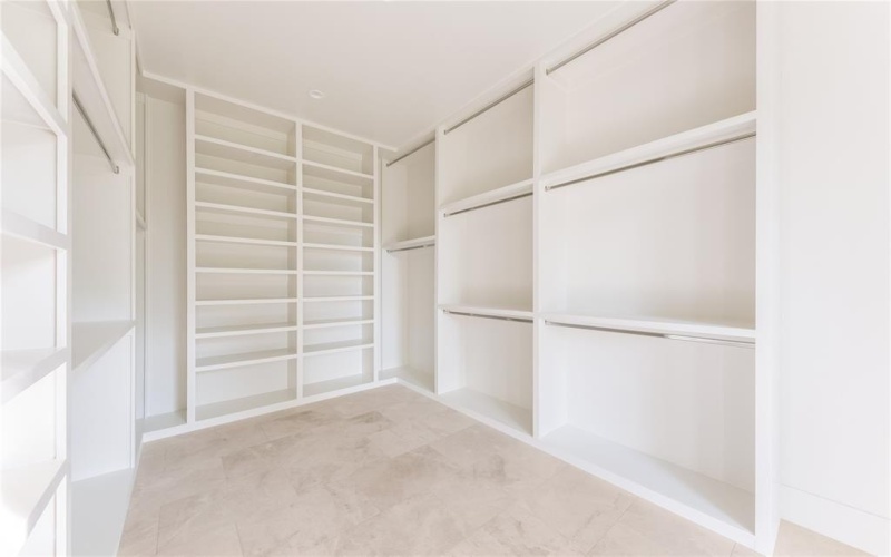 860 Edgefield Road, Fort Worth, TX 76107, 5 Bedrooms Bedrooms, ,5 BathroomsBathrooms,Residential,For Sale,860 Edgefield Road,0,21074640