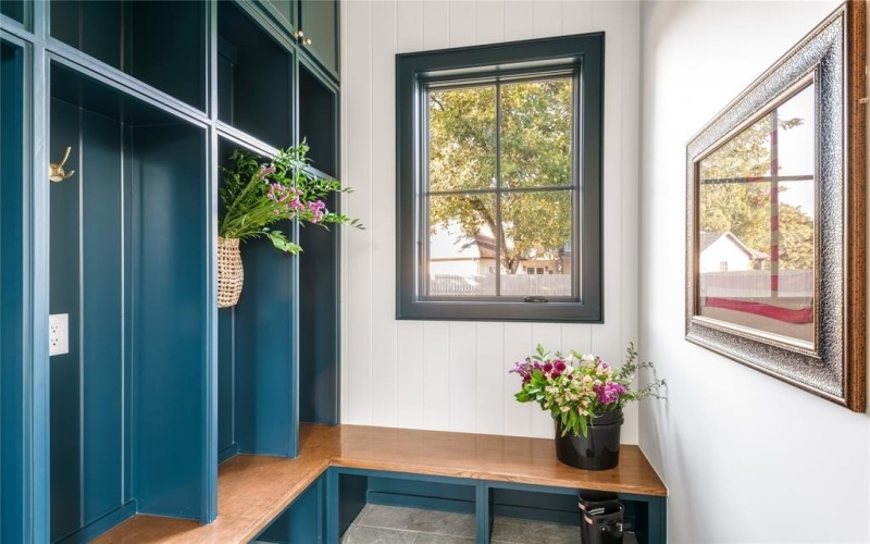 860 Edgefield Road, Fort Worth, TX 76107, 5 Bedrooms Bedrooms, ,5 BathroomsBathrooms,Residential,For Sale,860 Edgefield Road,0,21074640