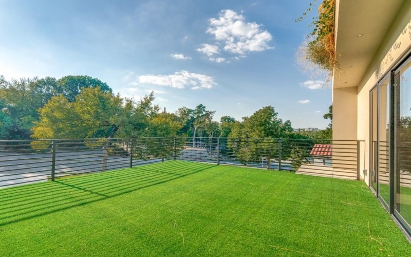 1622 Sylvan Avenue, Dallas, TX 75208, 5 Bedrooms Bedrooms, ,6 BathroomsBathrooms,Residential,For Sale,1622 Sylvan Avenue,0,21078010