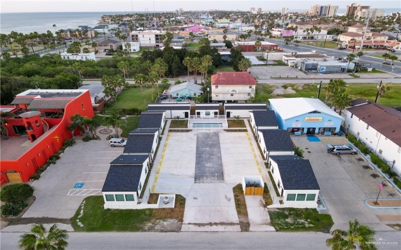 106 W Corral Street, South Padre Island, TX 78597, ,Residential Multi Family,En Venta,106 W Corral Street,453240