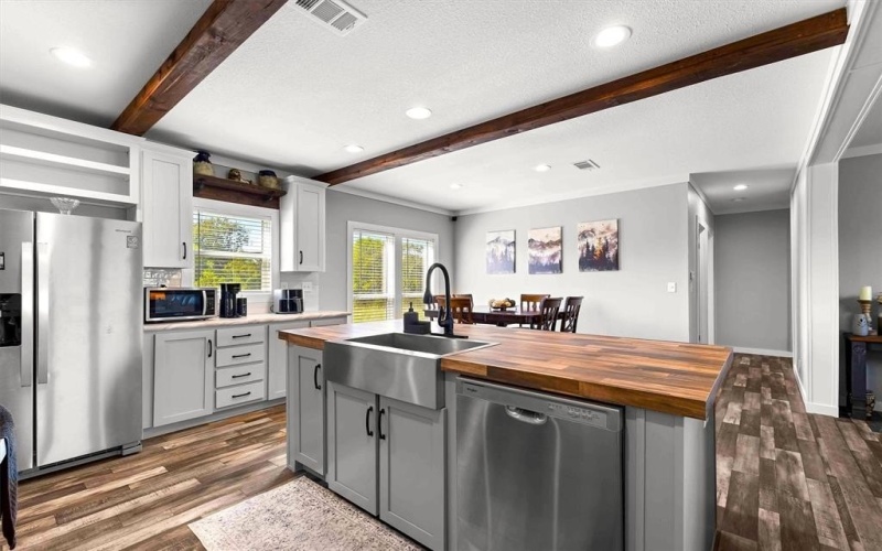 2973 Eddy Gatesville Parkway, Eddy, TX 76524, 4 Bedrooms Bedrooms, ,2 BathroomsBathrooms,Residential,For Sale,2973 Eddy Gatesville Parkway,0,21081607