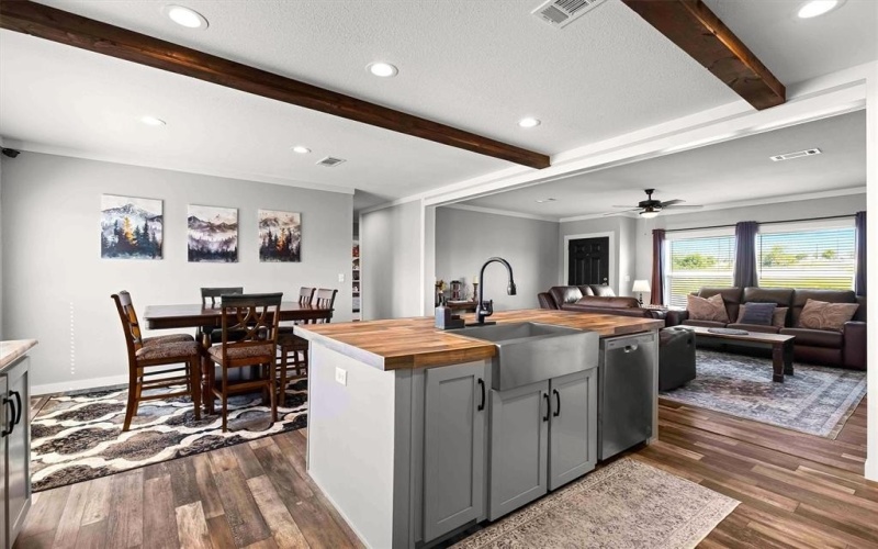 2973 Eddy Gatesville Parkway, Eddy, TX 76524, 4 Bedrooms Bedrooms, ,2 BathroomsBathrooms,Residential,For Sale,2973 Eddy Gatesville Parkway,0,21081607