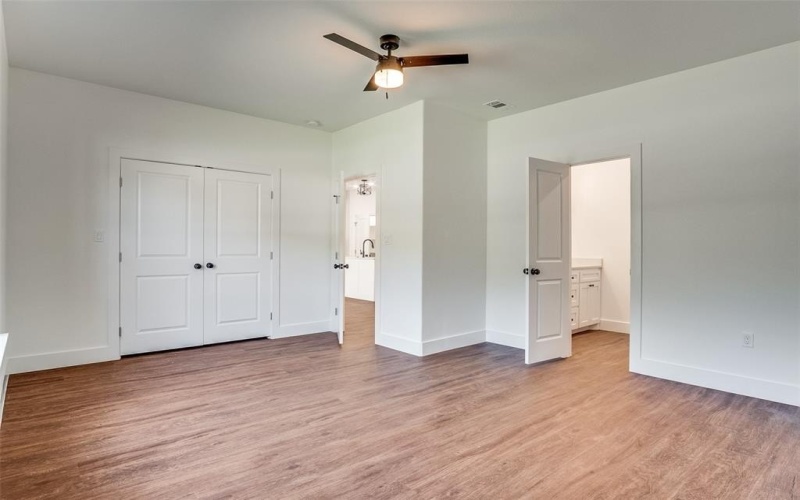 5914 Tin Top Highway, Granbury, TX 76048, 3 Bedrooms Bedrooms, ,2 BathroomsBathrooms,Residential,For Sale,5914 Tin Top Highway,0,21082441