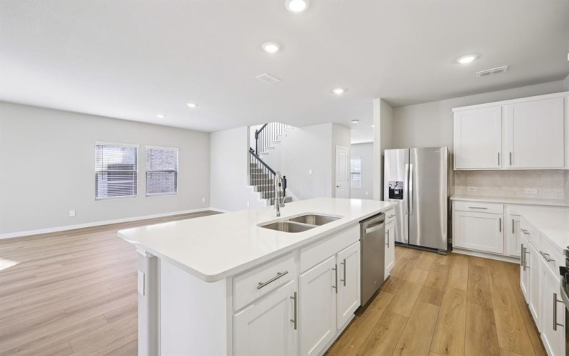 2129 Mustang Way, Seagoville, TX 75159, 4 Bedrooms Bedrooms, ,3 BathroomsBathrooms,Residential,For Sale,2129 Mustang Way,0,21078241