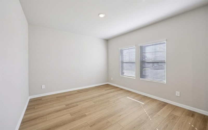 2129 Mustang Way, Seagoville, TX 75159, 4 Bedrooms Bedrooms, ,3 BathroomsBathrooms,Residential,For Sale,2129 Mustang Way,0,21078241