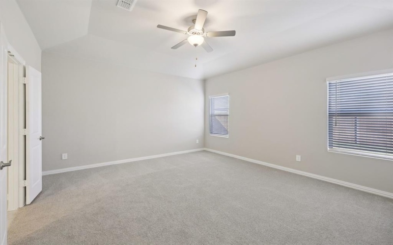 2129 Mustang Way, Seagoville, TX 75159, 4 Bedrooms Bedrooms, ,3 BathroomsBathrooms,Residential,For Sale,2129 Mustang Way,0,21078241