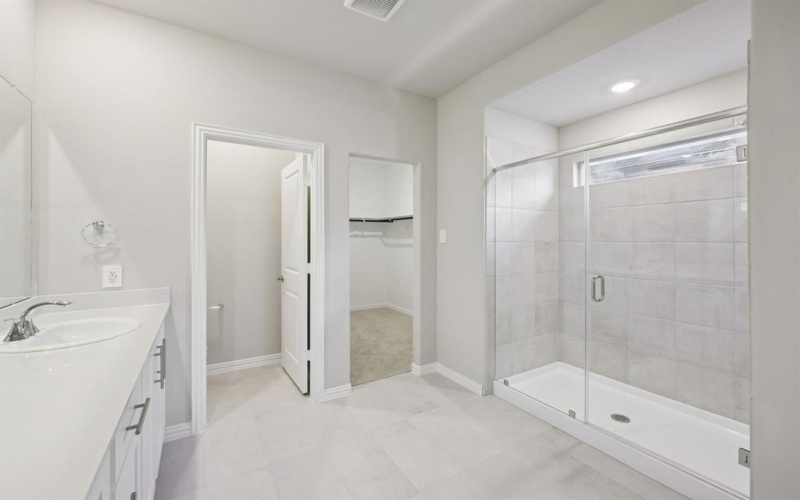 2129 Mustang Way, Seagoville, TX 75159, 4 Bedrooms Bedrooms, ,3 BathroomsBathrooms,Residential,For Sale,2129 Mustang Way,0,21078241