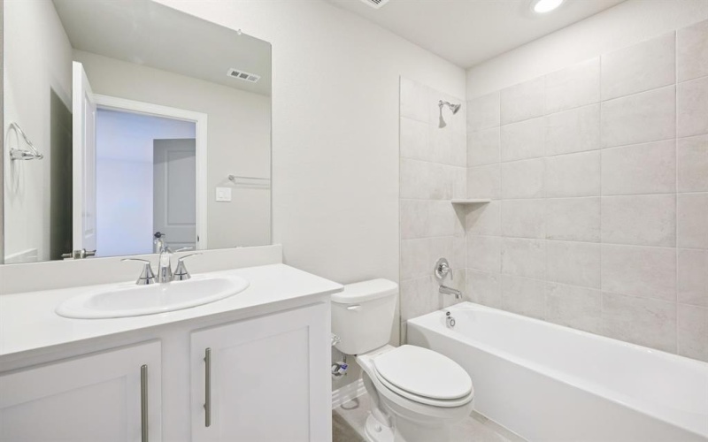 2129 Mustang Way, Seagoville, TX 75159, 4 Bedrooms Bedrooms, ,3 BathroomsBathrooms,Residential,For Sale,2129 Mustang Way,0,21078241