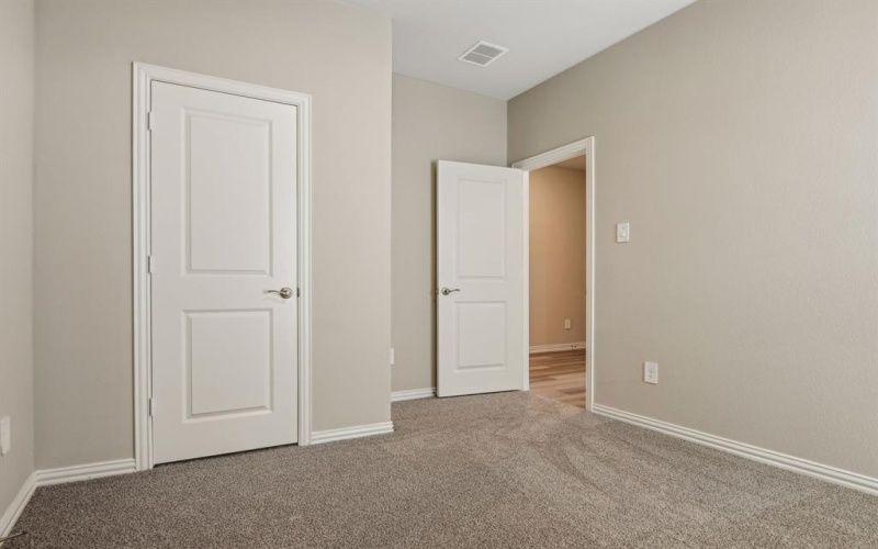 2128 Mustang Way, Seagoville, TX 75159, 3 Habitaciones Habitaciones , ,2 BañosBaños,Residential,En Venta,2128 Mustang Way,0,21078244