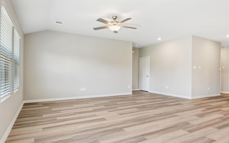 2128 Mustang Way, Seagoville, TX 75159, 3 Habitaciones Habitaciones , ,2 BañosBaños,Residential,En Venta,2128 Mustang Way,0,21078244