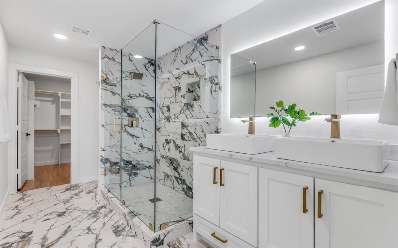 2321 Budd Street, Dallas, TX 75215, 4 Bedrooms Bedrooms, ,3 BathroomsBathrooms,Residential,For Sale,2321 Budd Street,0,21082590